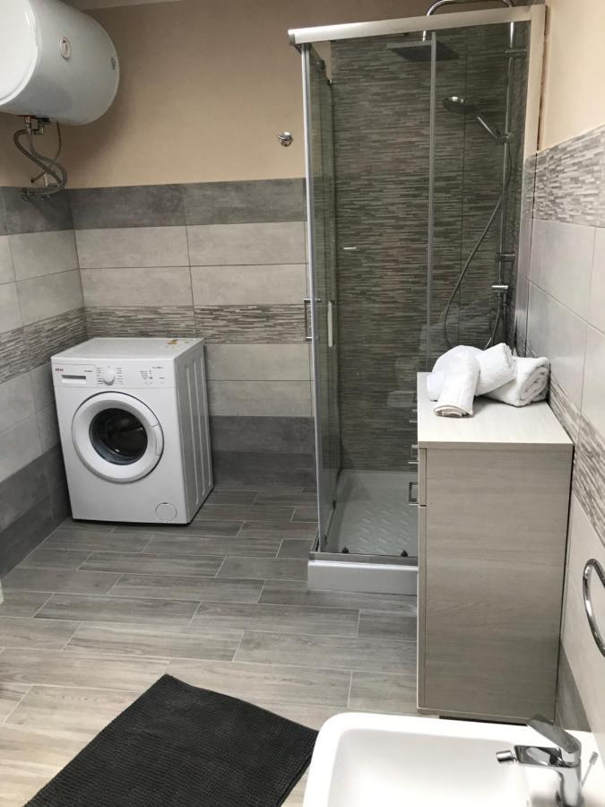 Casa Rosy Apartment San Corrado di Fuori Екстериор снимка