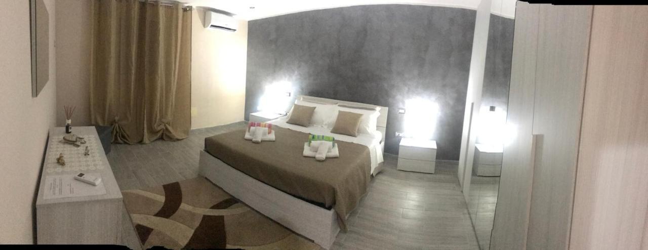 Casa Rosy Apartment San Corrado di Fuori Екстериор снимка